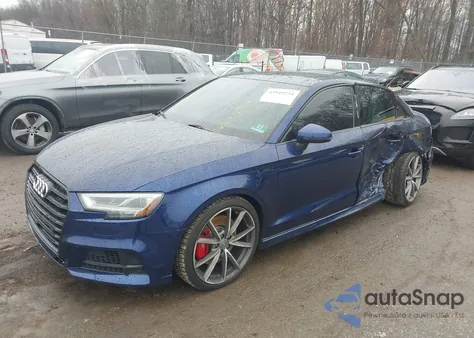 2018 Audi S3 2.0T Premium Plus z USA, uszkodzony, nr VIN WAUB1GFF5J1027827
